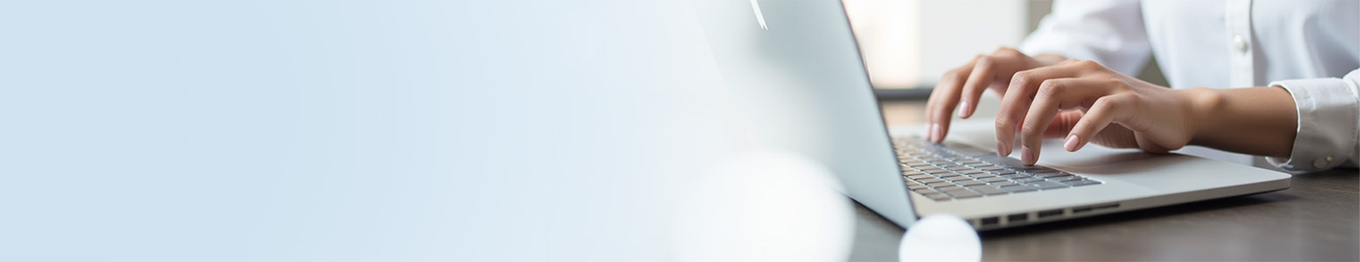 联系 1 banner窄370